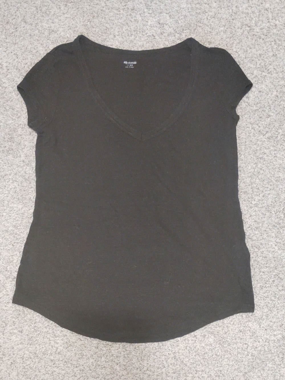 Madewell Black V-Neck Short Sleeve Tee - Slim Fit